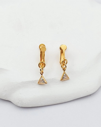 עגילי קליפס זירקון משולש