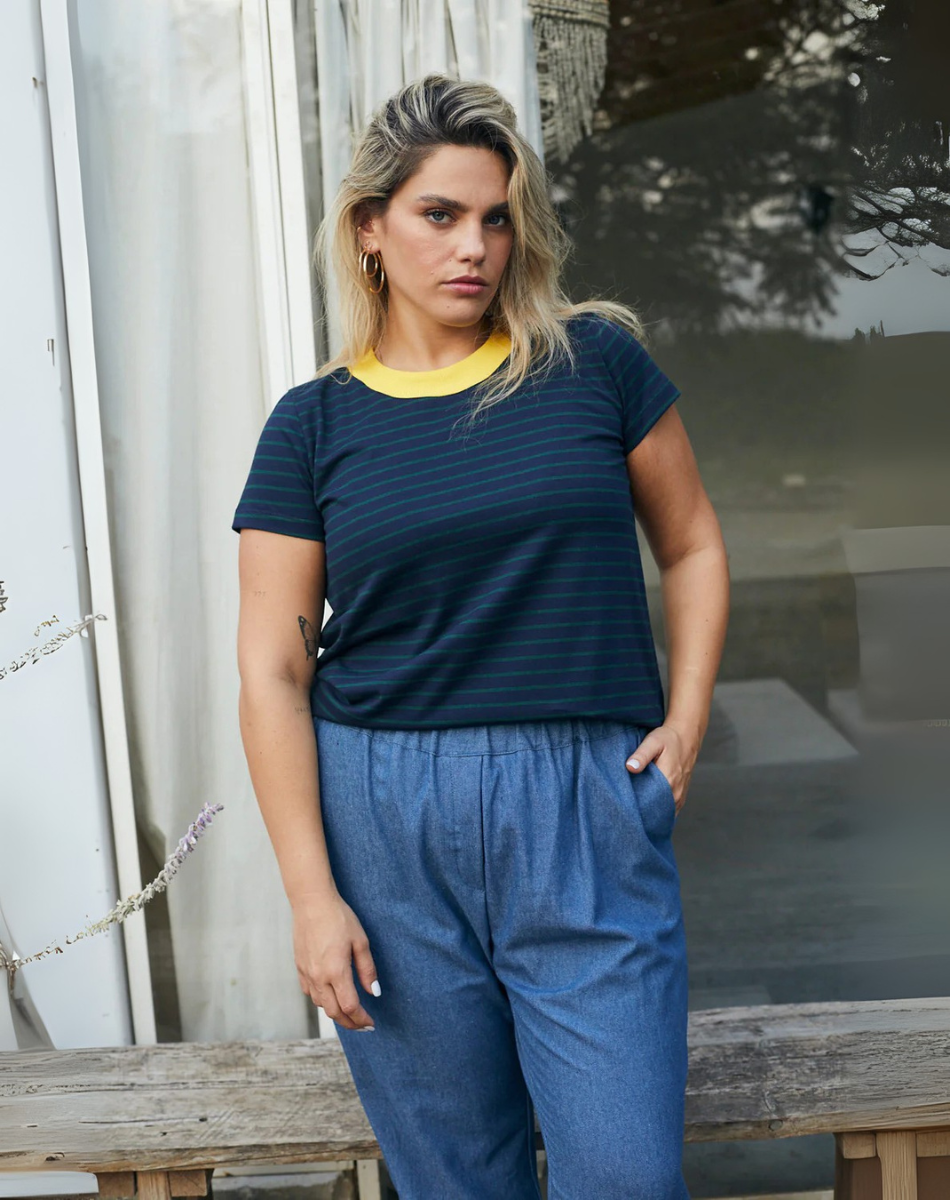 טישרט קרי נייבי פס ירוק